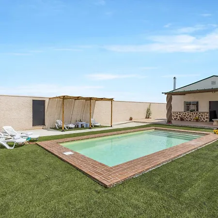 Holiday home Lola Lantejuela *